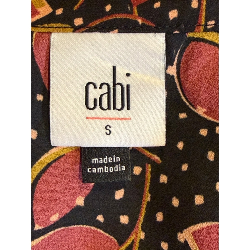 Cabi Womens Blouse Burgundy Black Leaf Small Ruffle V-Neck‎ Sleeveless Casual - Picture 3 of 7